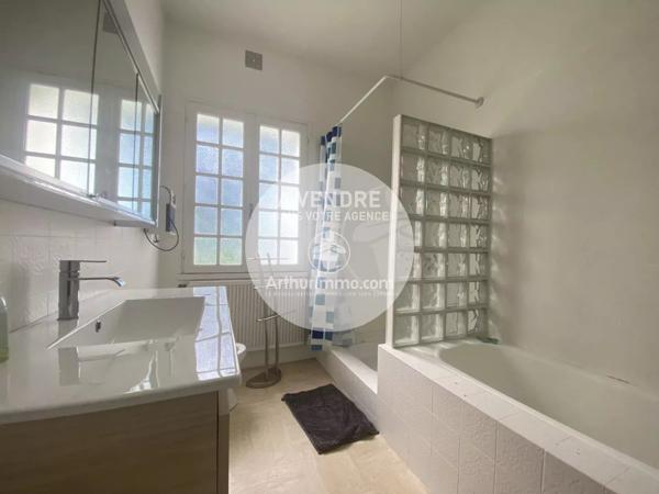 Vente Maison 8 pièces 175 m2 à Mesquer