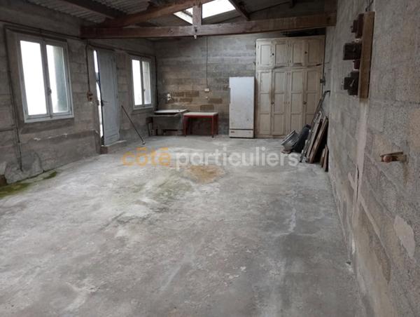 Vente Parking / box62 m² - 1 Pièce - LORIENT (56100)