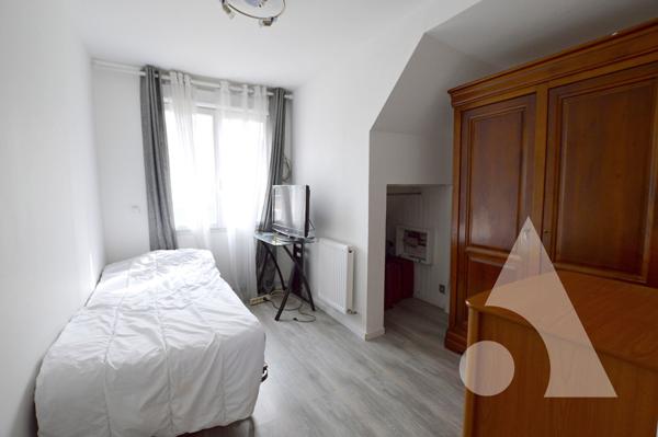 Maison 8 pièces 178.08 m2