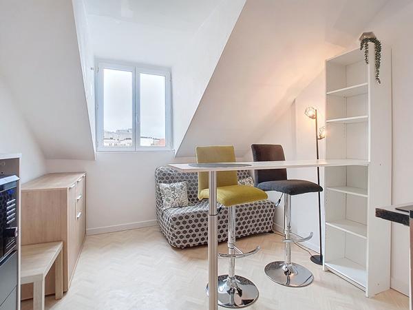 A louer PAU Appartement T1 Bis meublé avec chambre séparée