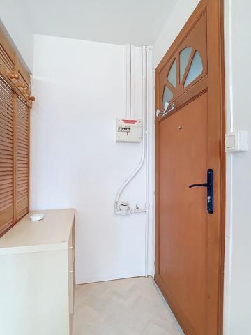 A louer PAU Appartement T1 Bis meublé avec chambre séparée