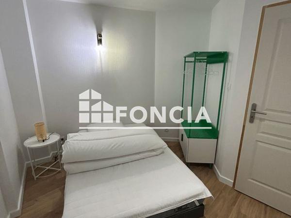 Location Studio meublé 30.55 m² - Niort 79000