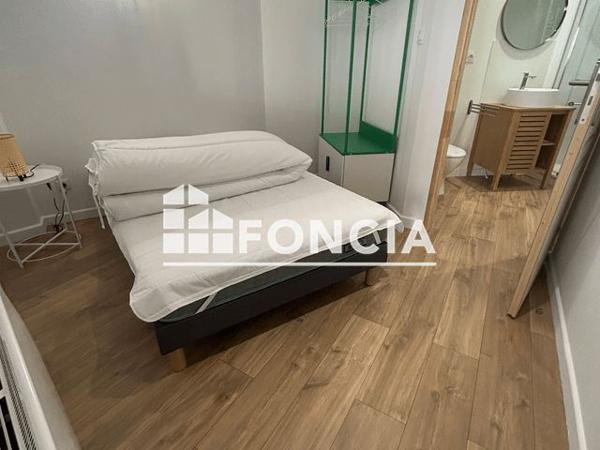 Location Studio meublé 30.55 m² - Niort 79000