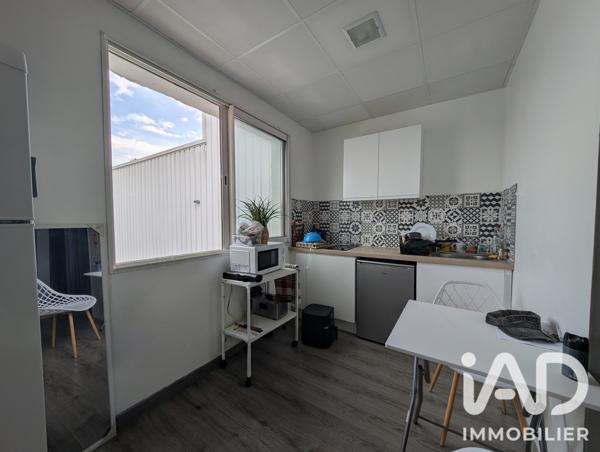 Esthétique, Coiffure​ à vendre 55 m² Cabestany