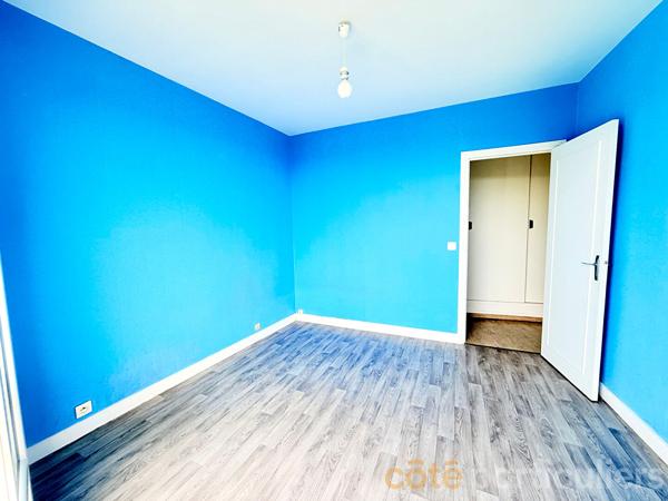 Vente
                Appartement44 m² - 2 Pièces -
                    TOURS (37100)