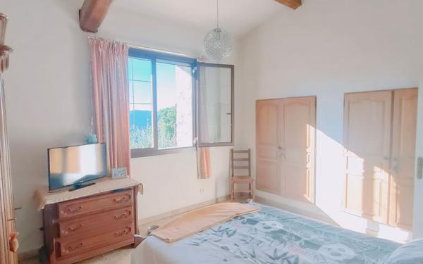 Maison à vendre    3 pièces • 89 m2 L'Escarène