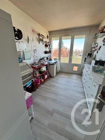 Appartement à vendre  5 pièces - 77,55 m 2   ST QUENTIN  - 02