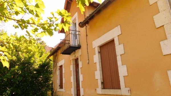 Maison de ville avec jardin de  1047m² à  Souillac - 4 pièce(s) 107 m2, 3 chambres, 2 salles d'eau