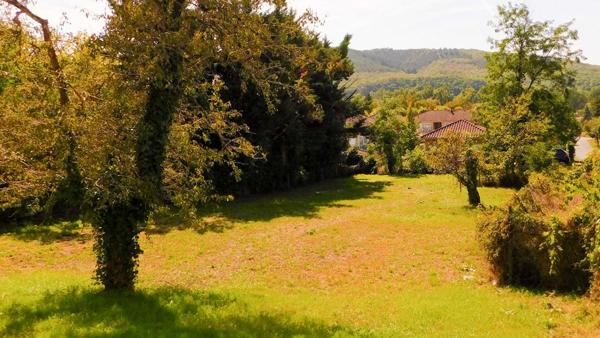 Maison de ville avec jardin de  1047m² à  Souillac - 4 pièce(s) 107 m2, 3 chambres, 2 salles d'eau