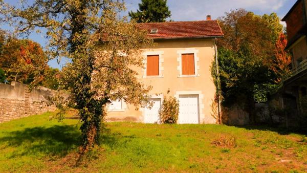 Maison de ville avec jardin de  1047m² à  Souillac - 4 pièce(s) 107 m2, 3 chambres, 2 salles d'eau