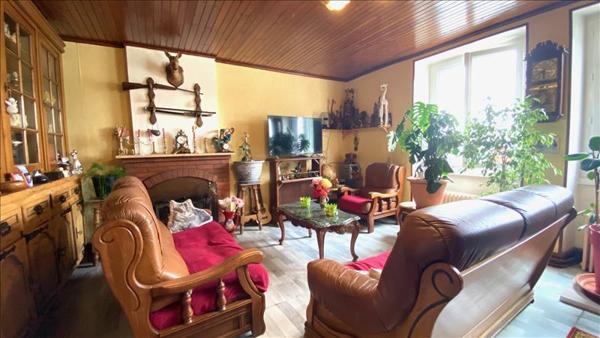 Maison à vendre |  Chabanais |  5 pièces | 133 m²