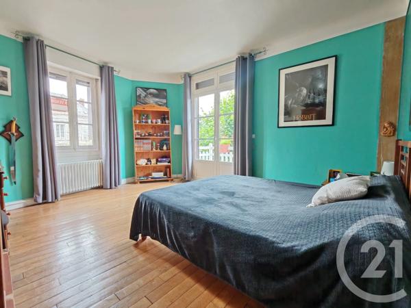 Maison à vendre  9 pièces - 284,55 m 2   CHAUMONT EN VEXIN  - 60