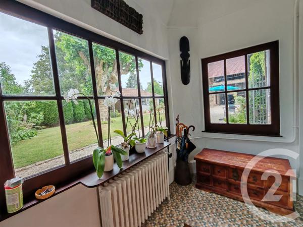 Maison à vendre  9 pièces - 284,55 m 2   CHAUMONT EN VEXIN  - 60