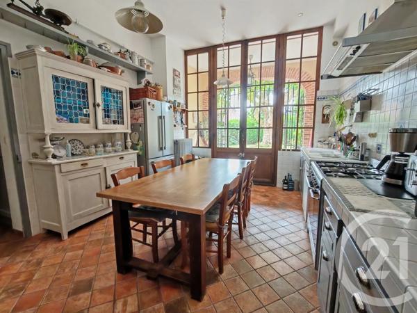 Maison à vendre  9 pièces - 284,55 m 2   CHAUMONT EN VEXIN  - 60