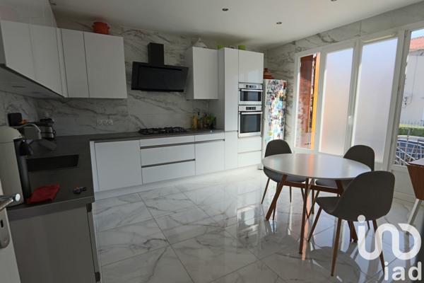 Maison 7 pièces de 151 m² à Ézanville (95460)