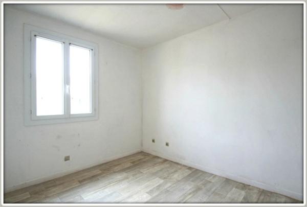 Maison Plain pied LE LUDE (72)