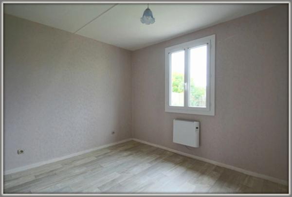 Maison Plain pied LE LUDE (72)