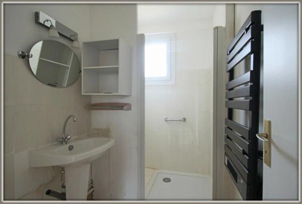 Maison Plain pied LE LUDE (72)