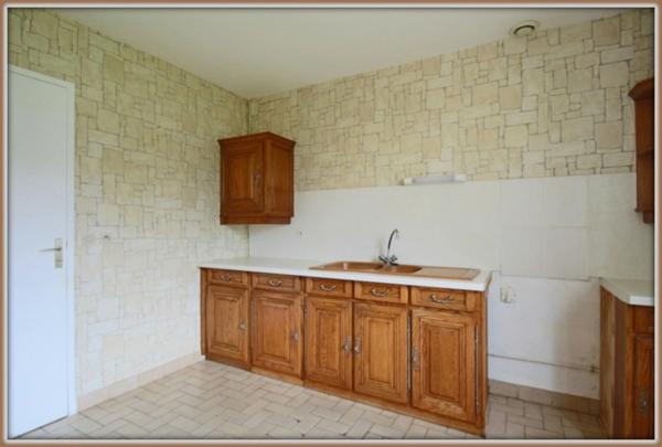 Maison Plain pied LE LUDE (72)