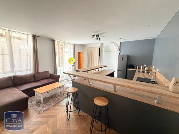 Appartement à louer 4 pièces 101.54m² Laon (02000)