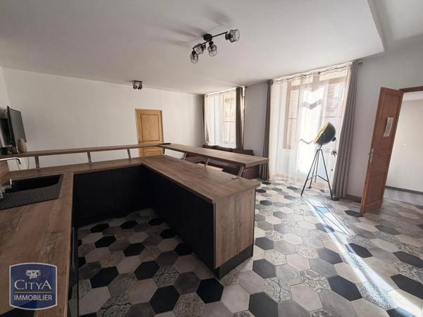Appartement à louer 4 pièces 101.54m² Laon (02000)