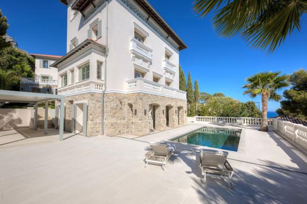 Vente Hôtel particulier Cap-d'Ail 9 Pièces 460 m²