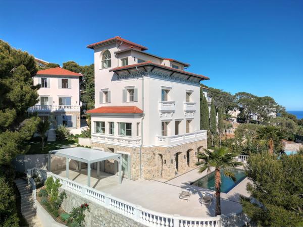 Vente Hôtel particulier Cap-d'Ail 9 Pièces 460 m²