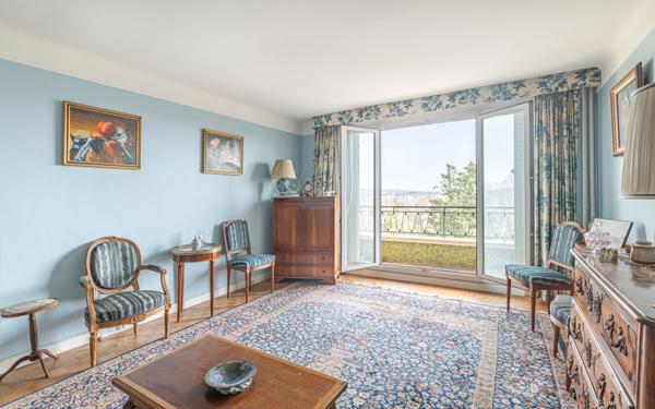 Appartement à vendre    3 pièces • 70,86 m2 Joinville-le-Pont