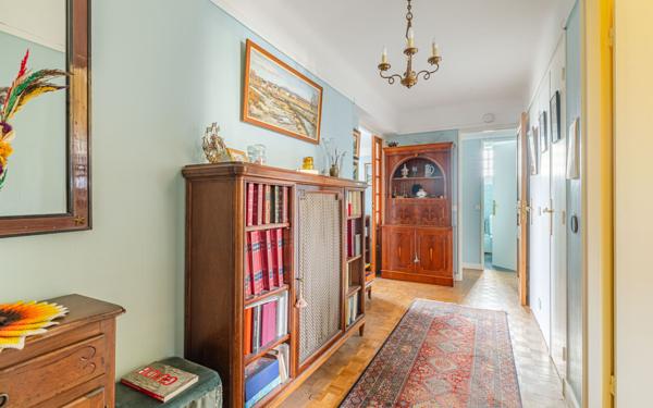 Appartement à vendre    3 pièces • 70,86 m2 Joinville-le-Pont