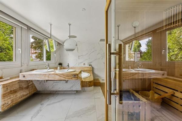 Vente Maison de luxe Sceaux 18 Pièces 473 m²