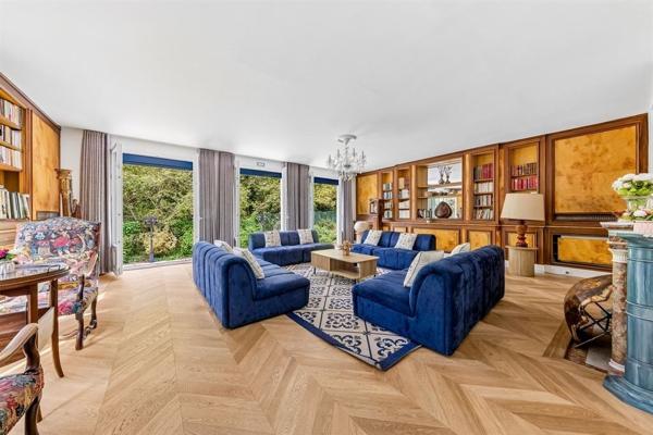 Vente Maison de luxe Sceaux 18 Pièces 473 m²