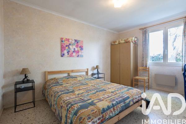 Maison à vendre 4 pièces 89 m² Estézargues