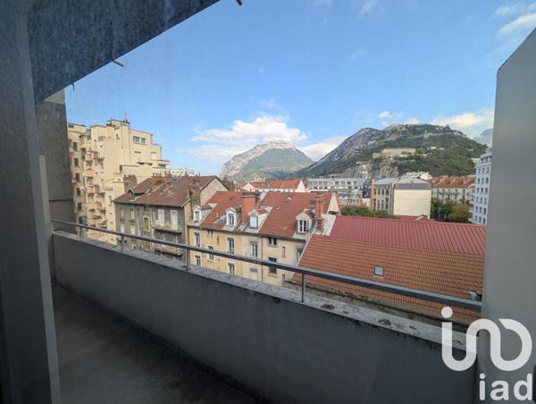 Appartement à vendre 4 pièces 141 m² Grenoble