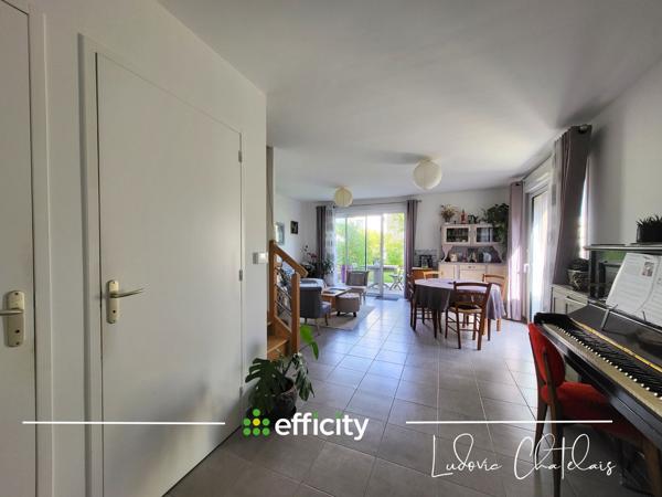 Maison 5 pièces - 84 m² Exclusivité efficity