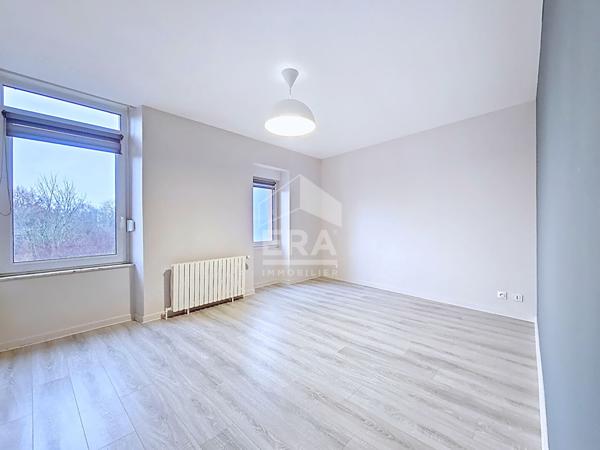 Appartement Longlaville 4 pièce(s) 108 m2