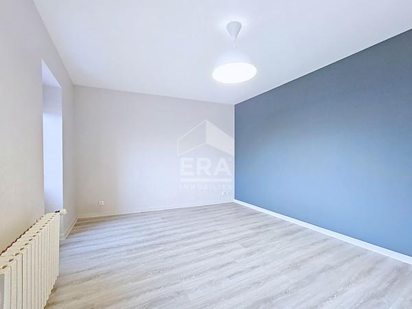 Appartement Longlaville 4 pièce(s) 108 m2