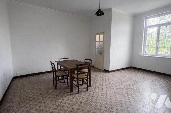 Maison à vendre à Pont-à-Vendin (62880) en Pas-de-Calais (62)

À Pont-à-Vendin, cette maison ...