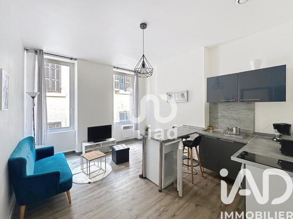 Location appartement 2 pièces 30 m² Marseille 2