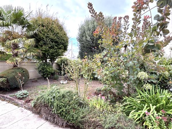 Maison 2 chambres avec garage et jardin