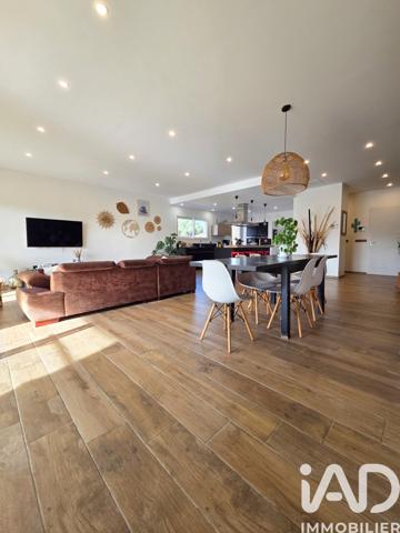 Maison à vendre 4 pièces 132 m² Saint-Féliu-d'Avall