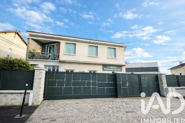 Maison à vendre 8 pièces 250 m² Ivry-sur-Seine