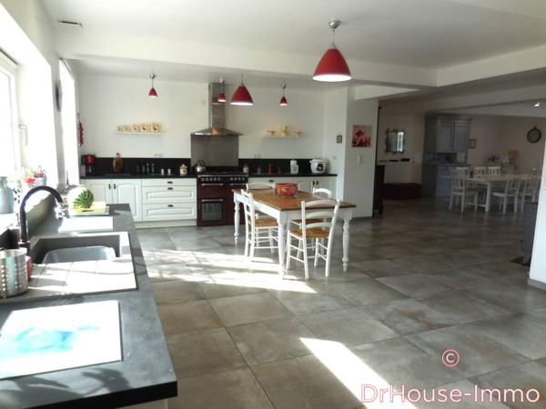 Maison à vendre 6 pièces de 272 m²