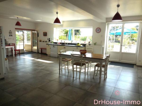 Maison à vendre 6 pièces de 272 m²