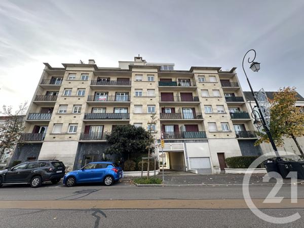 Appartement F1 à vendre  1 pièce - 29,70 m2 LA VARENNE ST HILAIRE - 94