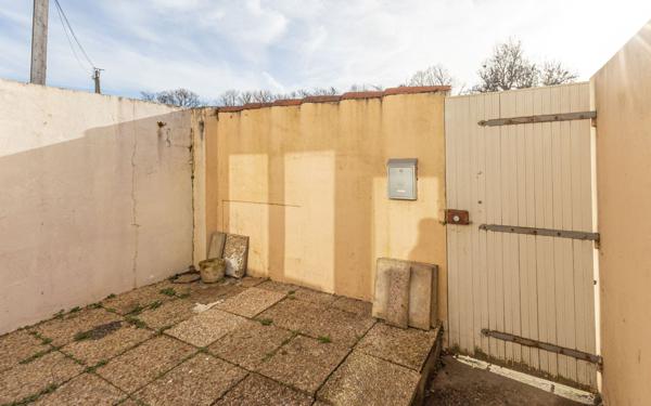 Maison à vendre    1 pièce •  La Rochelle