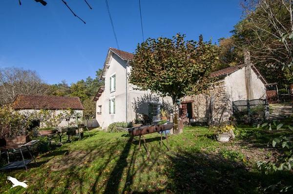 Maison à vendre |  Château-l'Évêque |  5 pièces | 140 m²