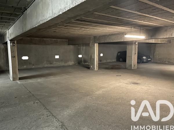 Parking à vendre 10 m² Paris 10