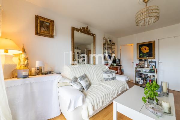 Studio, balcon, cave, parking