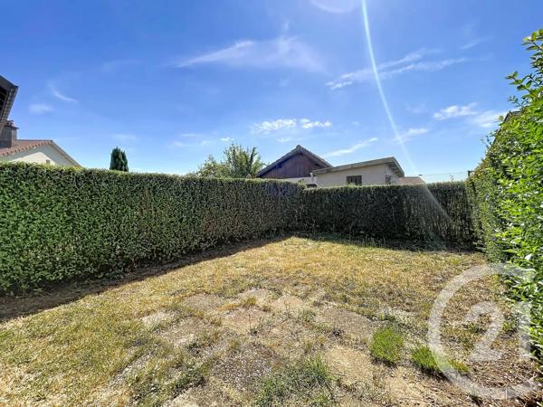 Maison à vendre  4 pièces - 88,93 m 2   DOGNEVILLE  - 88