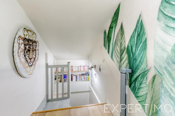 Issy-les-Moulineaux (92130) Cocon de charme en dernier étage